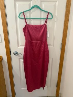Women's Spaghetti Strap Midi Dress in Berry